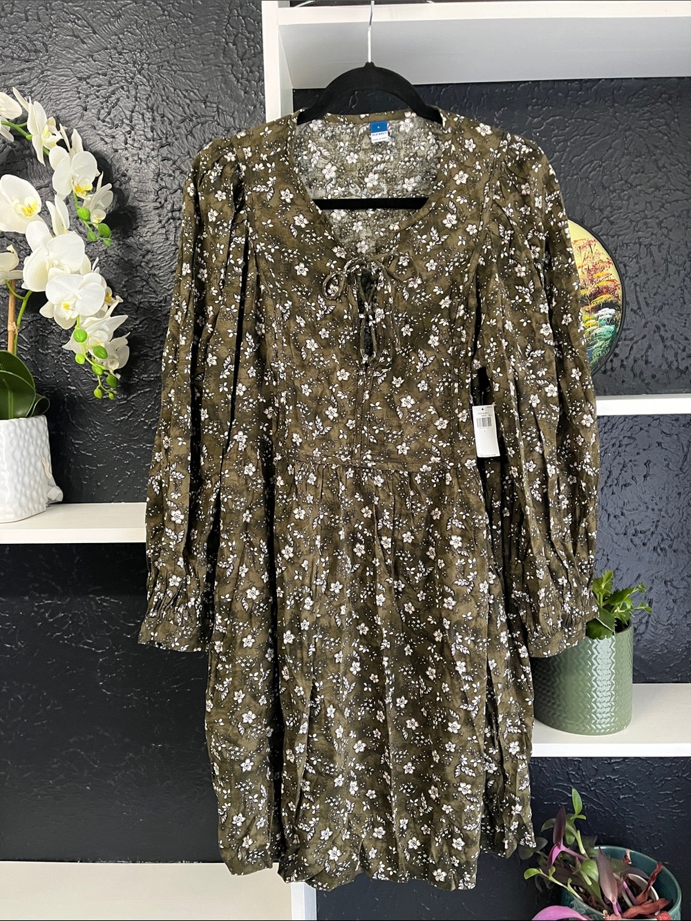 Old Navy Olive Green Floral Tie-Front Dress